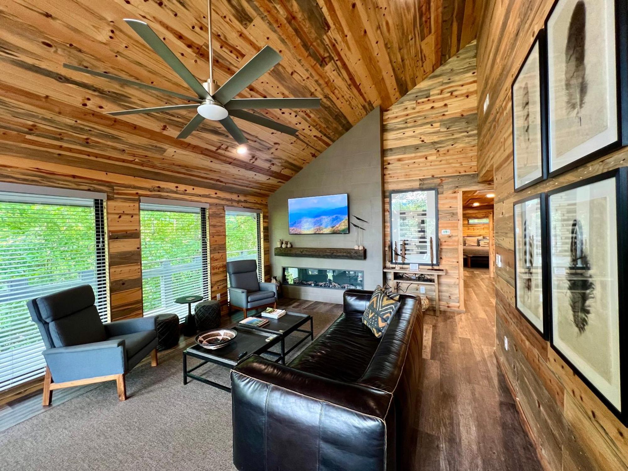 Willa Experience Luxury At Smoky Mountain Hideaway, Just 5 Miles From Downtown Gatlinburg Zewnętrze zdjęcie